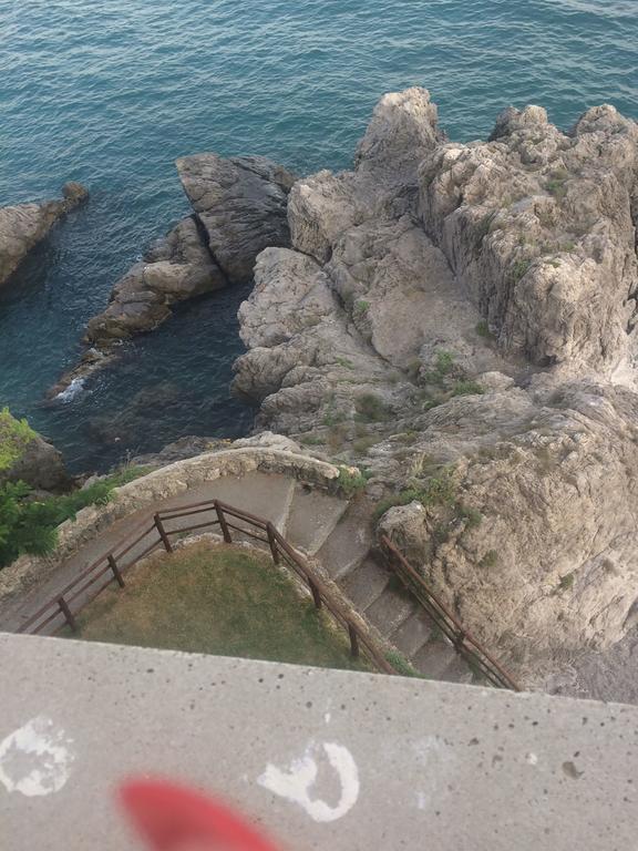 Il Capriccio Di Maria Guest House Vietri 外观 照片