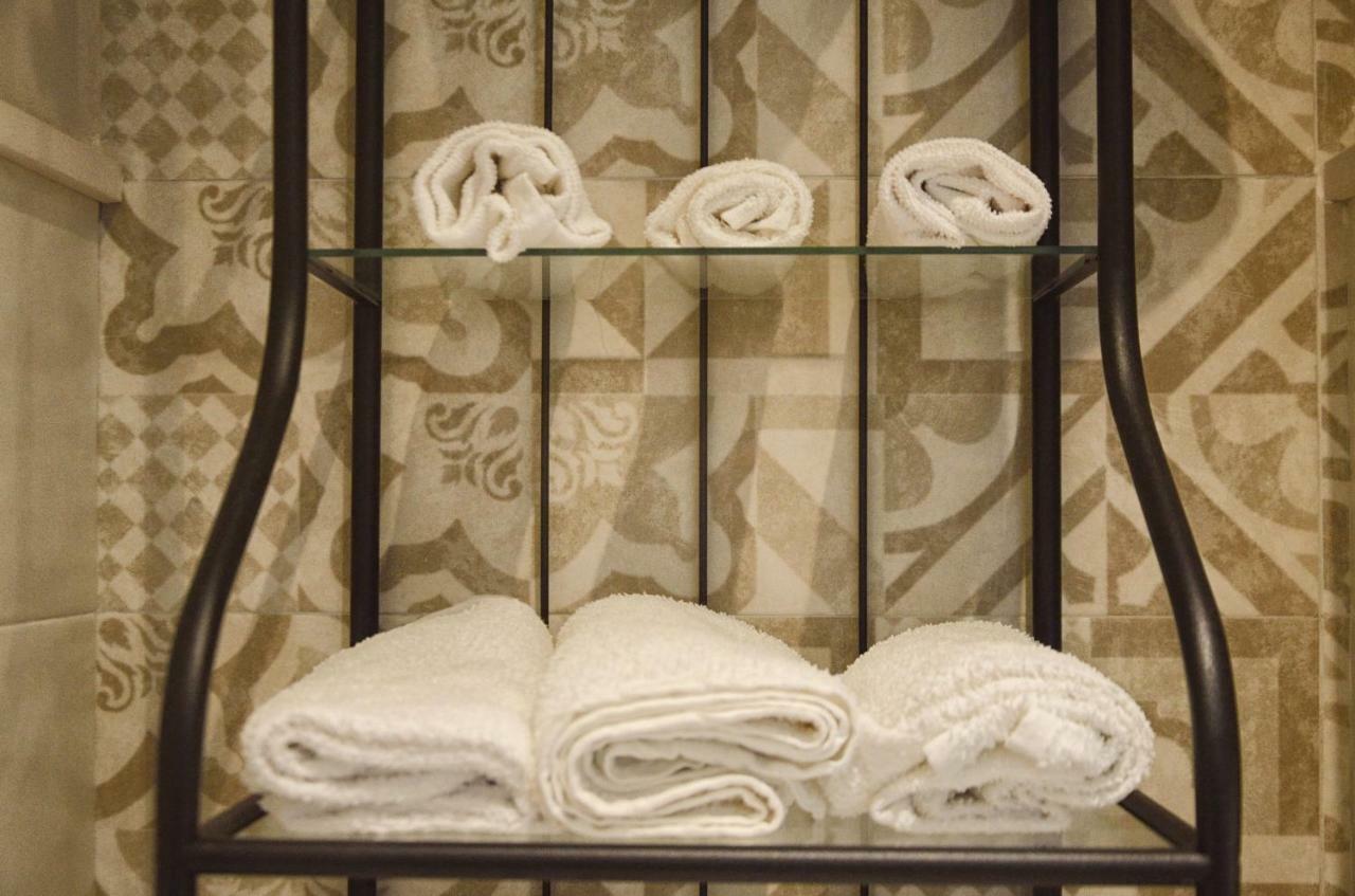 Il Capriccio Di Maria Guest House Vietri 外观 照片