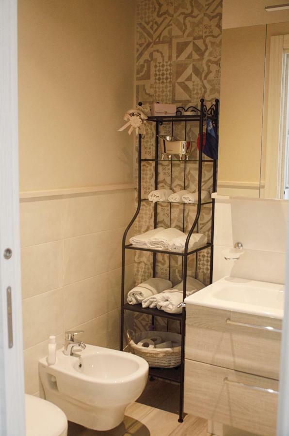 Il Capriccio Di Maria Guest House Vietri 外观 照片